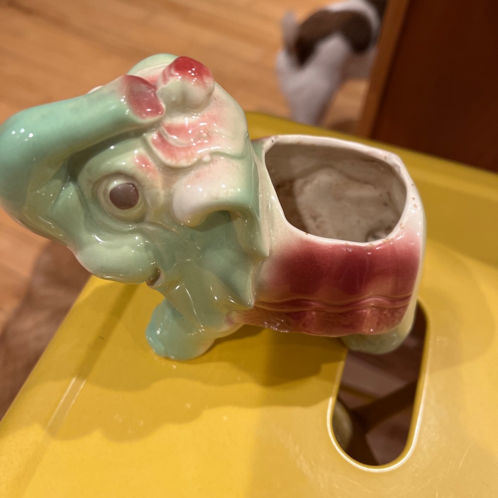 Small vintage planter